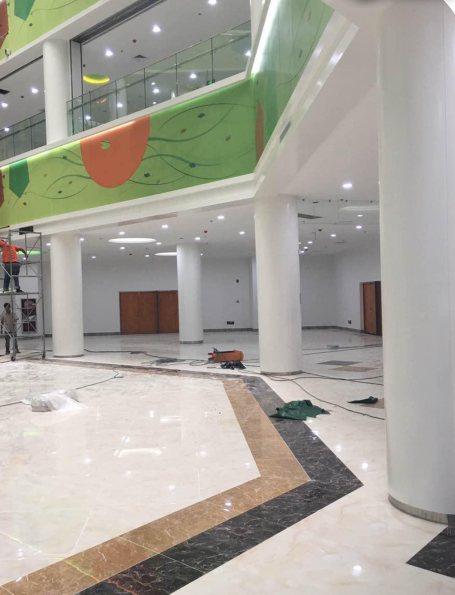 江陰嘉年華廣場商場